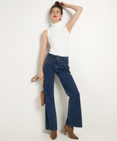 wide flared fit stretch jeans met knopen