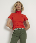 basic top met col en korte mouw